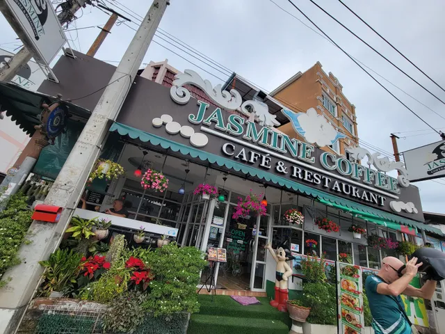 Jasmine Coffee & Restaurant