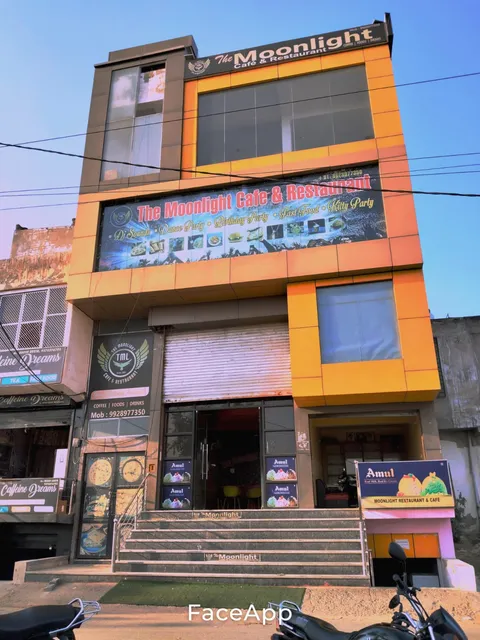 The Moonlight Cafe and Restaurant- Birthday Party Places| Roof Top Restaurant | Cafe Coffee