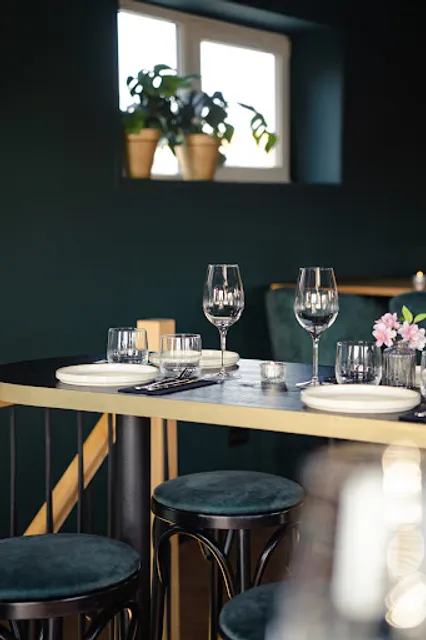 Blossom Kitchen & Bar