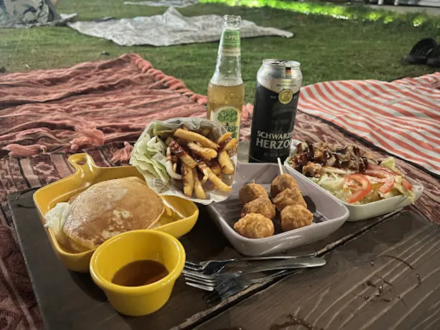 My Roll賣肉(餐廳/DIY/選物店）營業時間以IG為準