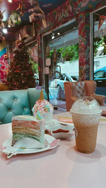 Unicorn Cafe