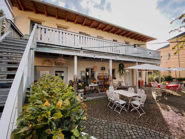 Pension Adele - Ruhig, direkt am Elberadweg & Badesee mit Balkon