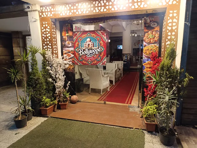 Bollywood restaurant & cafe