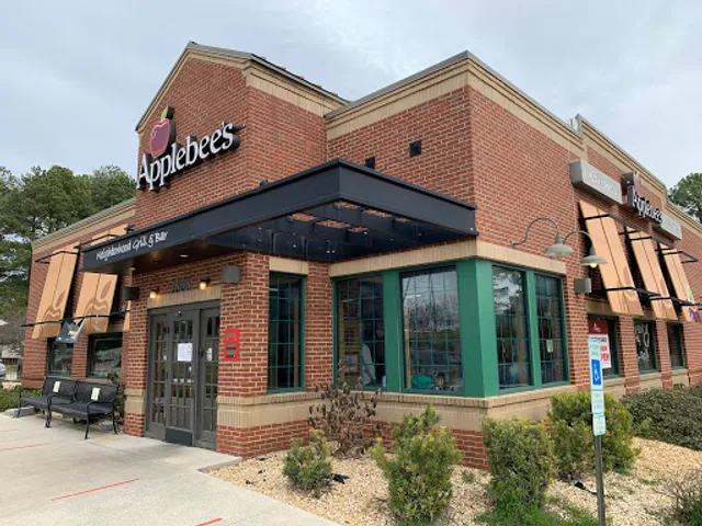 Applebee's Grill + Bar