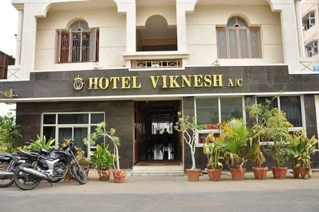 Flagship Hotel Viknesh Municipal Colony