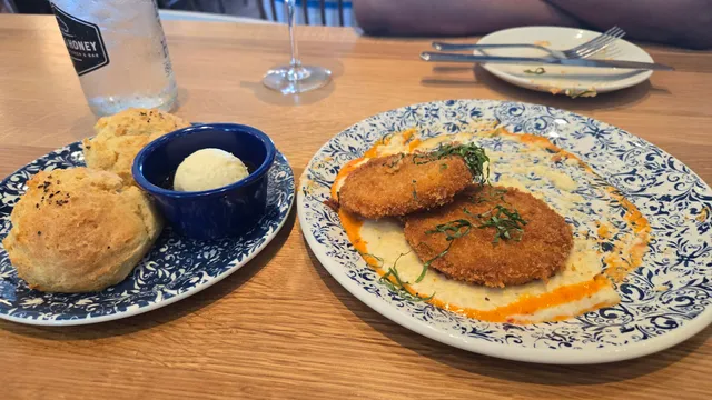 Tupelo Honey Southern Kitchen & Bar