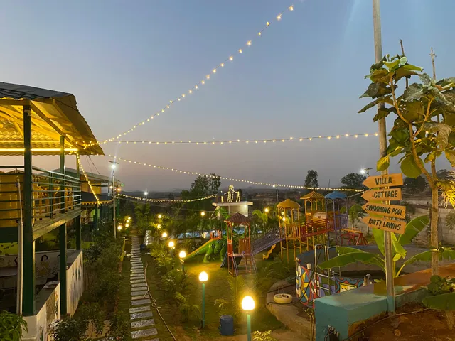 Casa Green Restaurant and Resort