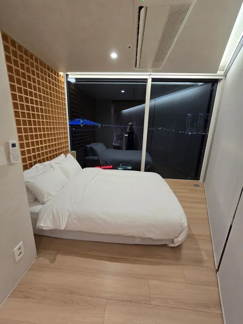 온유지스테이 (ONUJI STAY)