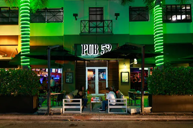 PUB 52 Bar & Kitchen - South Miami