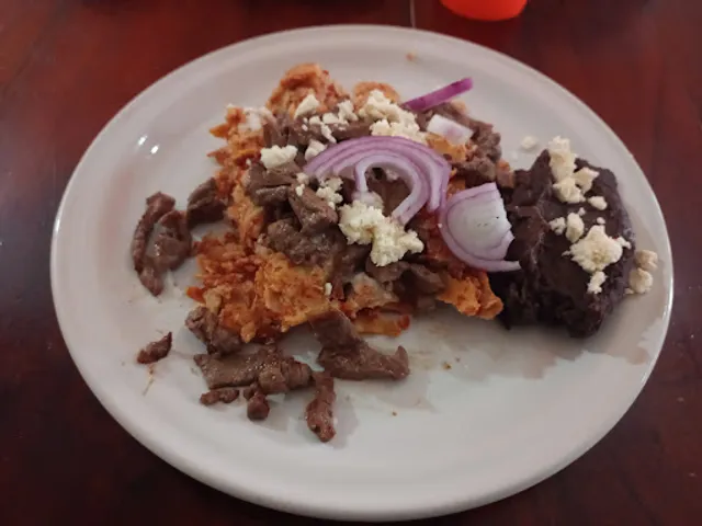 Cocina Económica Lucy