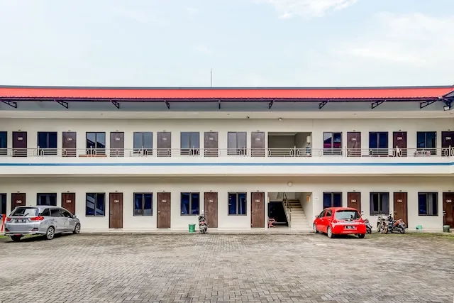 OYO 90927 Homestay Tentrem 2