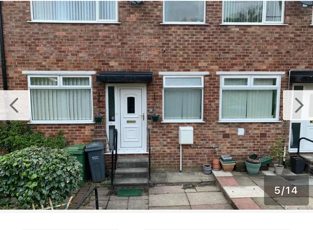 KOMEGLOBA EXQUISITE APARTMENT