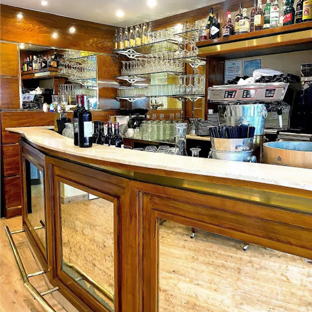 Le Petit Comte « Bouillon Boulogne »