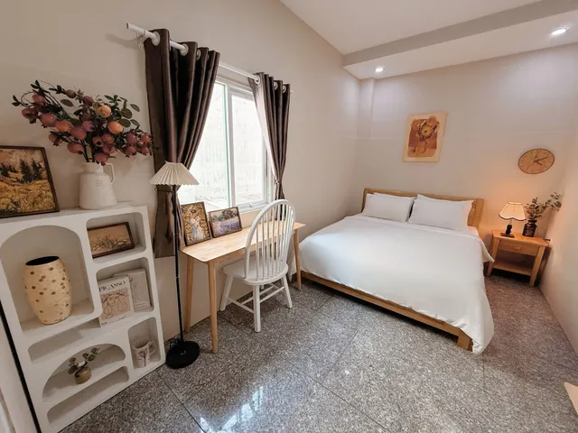 Linh Ngọc Châu Hotel