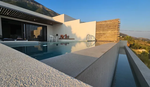 Kefalonian Escape Suites