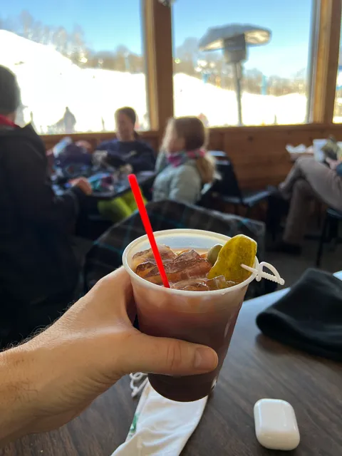 Snowshoe Bar