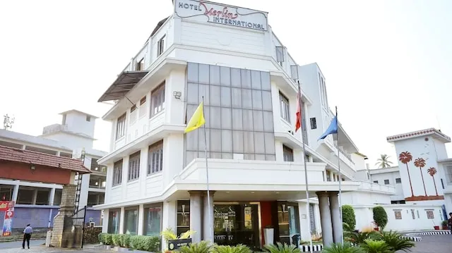 Hotel Merlin International