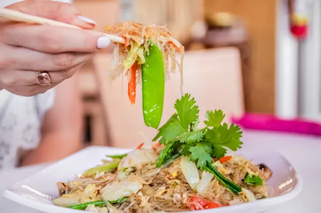 Family Thais Asian Bistro