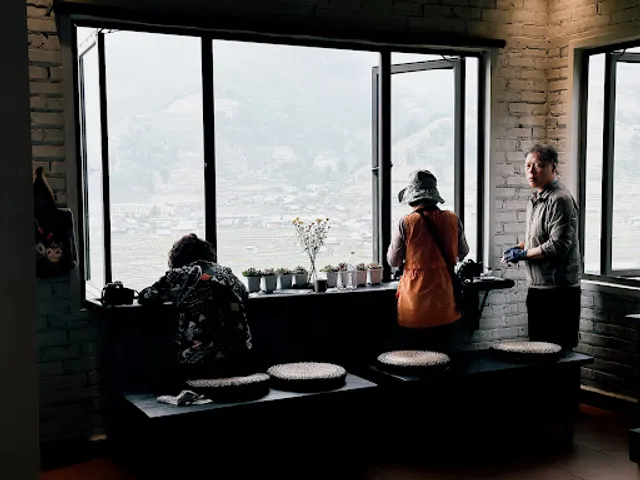 Wind Lao Chải - Coffee - Food & Drinks