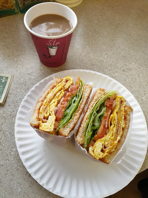 Rueben's Bagel & Deli