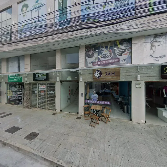 Penguins Jah Do Acai