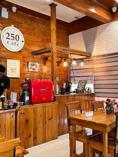 250 Cafe