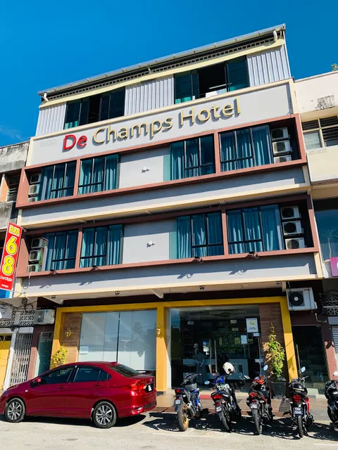 De Champs Hotel
