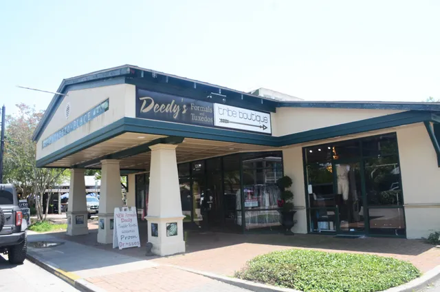 Deedy's Formal & Tuxedo's