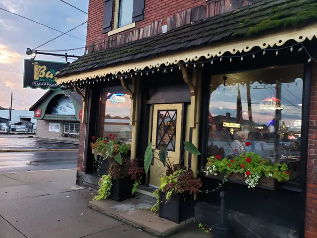 Bags Sports Pub Sugarcreek