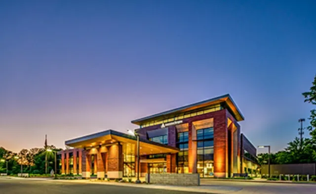 West Michigan Plastic Surgery: Scott Holley, MD