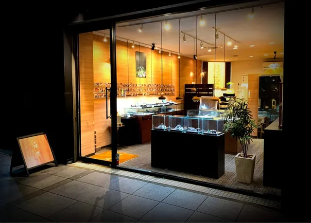 輝織 -KIORI- 旭川 結婚指輪•婚約指輪