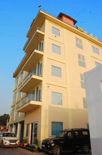 HOTEL SHIWALIK ENCLAVE