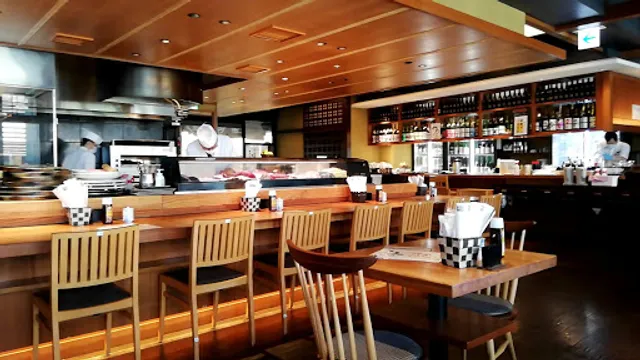 びすとろ UOKIN 秋葉原