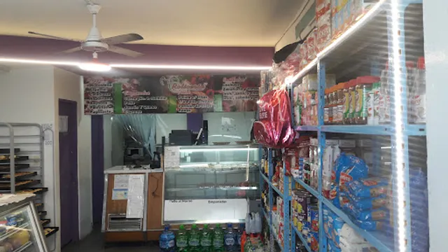 Rotiseria La Ñata frente al Mar