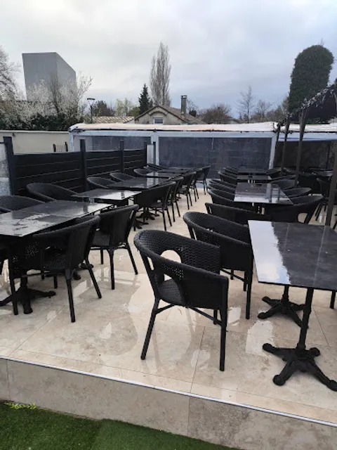 NAMASTE Fusion Food & Chill Club