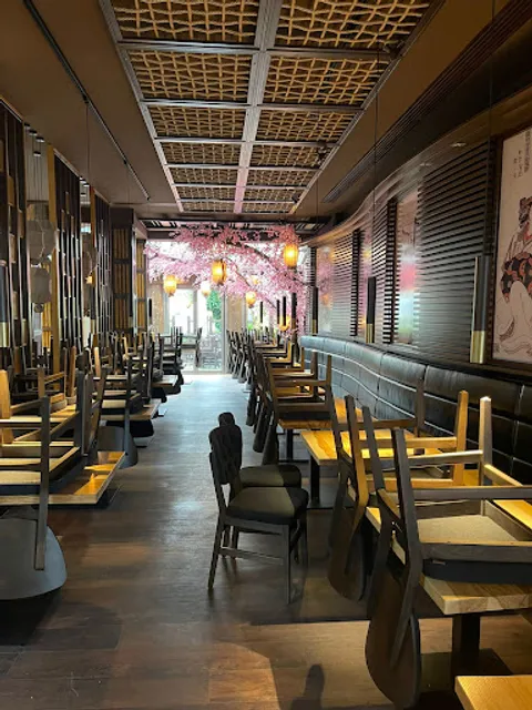 SAIKYO Restaurant - Asian Fusion & Sushi