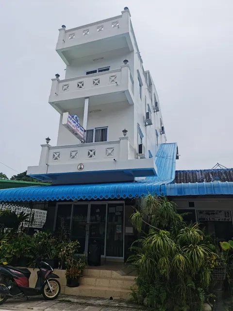 Nawee guesthouse chalok