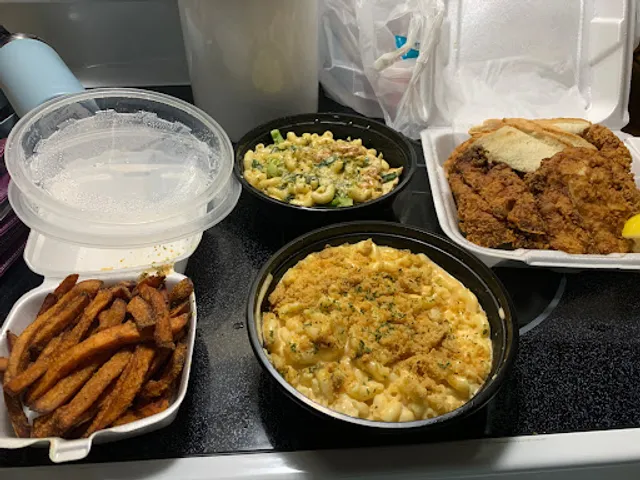 DaGoodChef and Company LLC