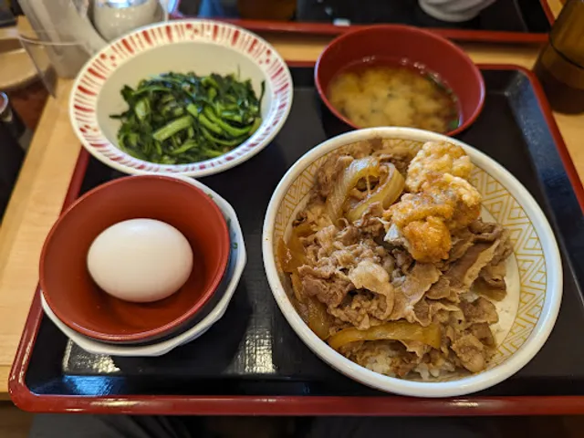 すき家Sukiya 大里國光店