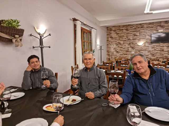 Gozkoetxe Jatetxea - Especialidad en Katxopos y Chuletas.