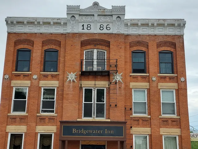 Bridgewater Inn at the Historic Glenview