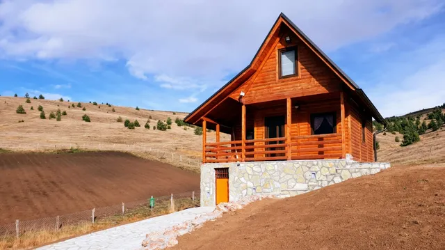 Lodge Ljubiska Previja