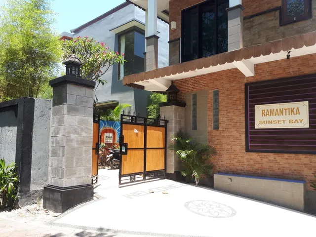 Ramantika Sunset Bay Villas