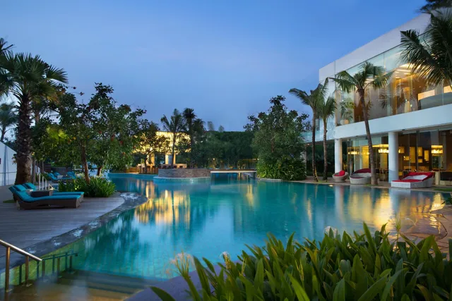 DoubleTree by Hilton Hotel Jakarta - Diponegoro