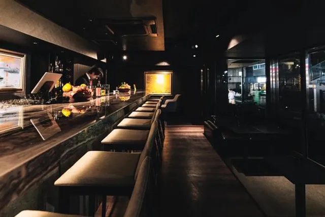 MIXOLOGY Bar Impression