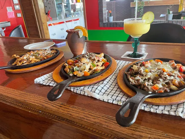 BAR AND GRILL LOS JARRITOS