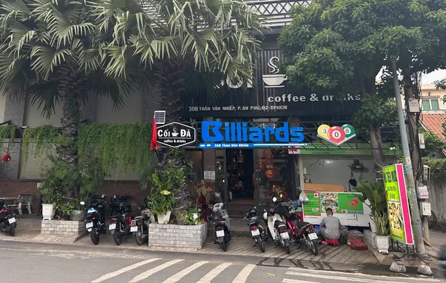 Cối Đá Coffee & Drinks, Hủ tiếu mực gia truyền cô 7