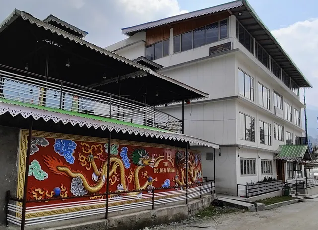 Magellan's The Golden Bridge - Lachung Hotel
