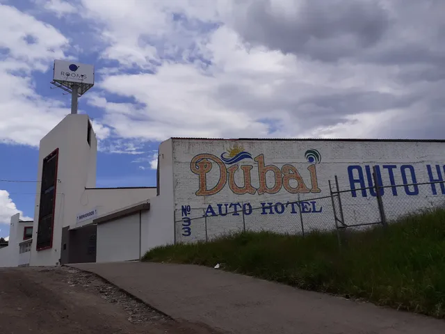 Dubai Auto Hotel