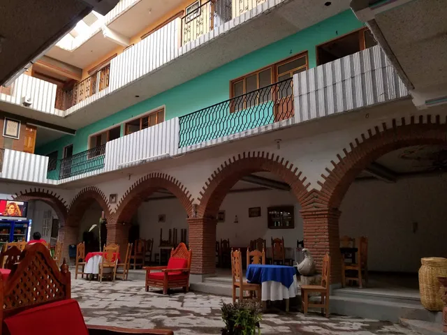 Hotel y Restaurante La Calenda